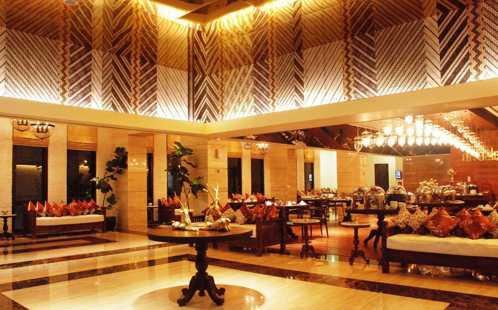 De Java Hotel Бандунг Экстерьер фото